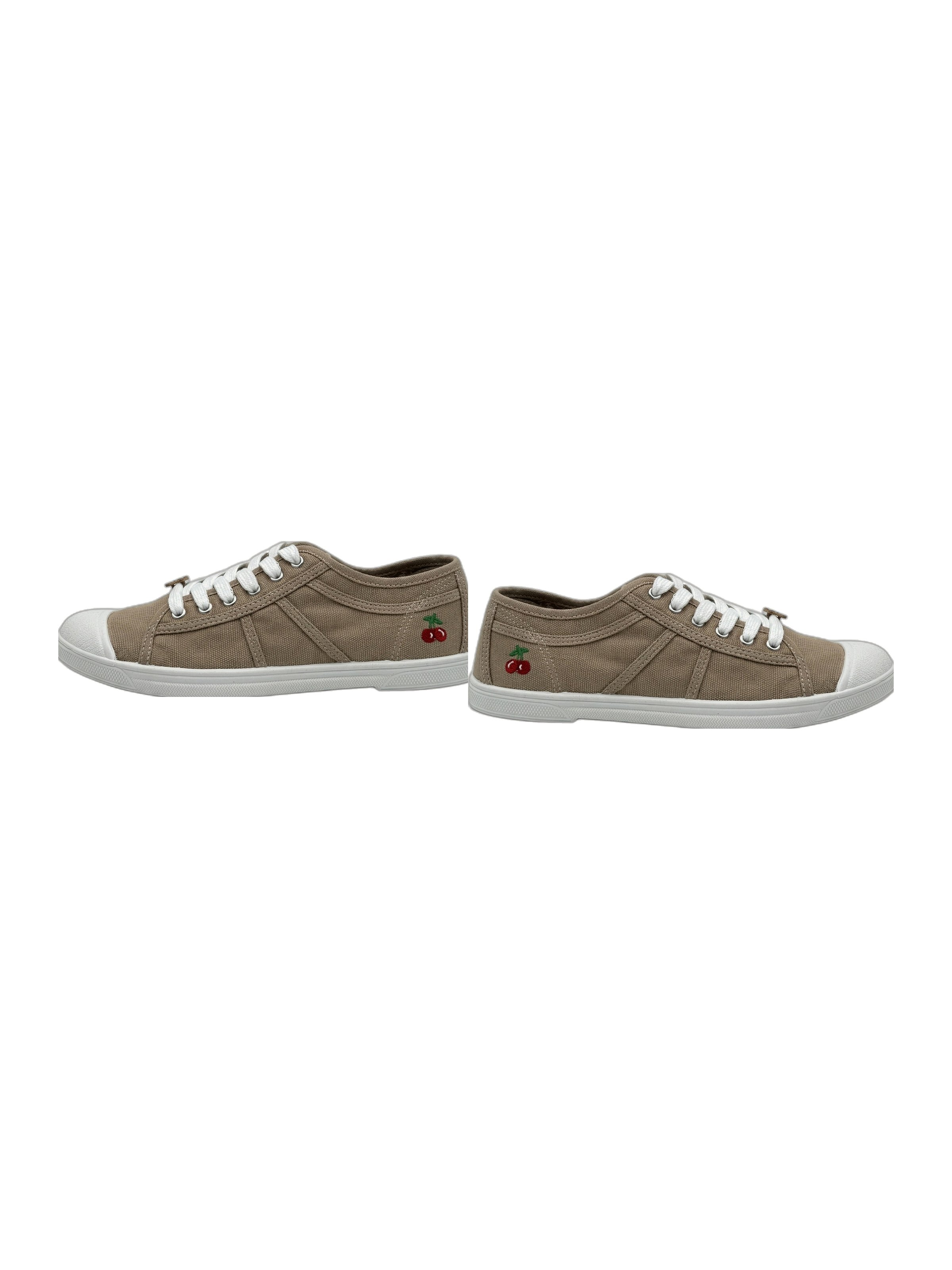 Basic 02 Light Tan Angle 2
