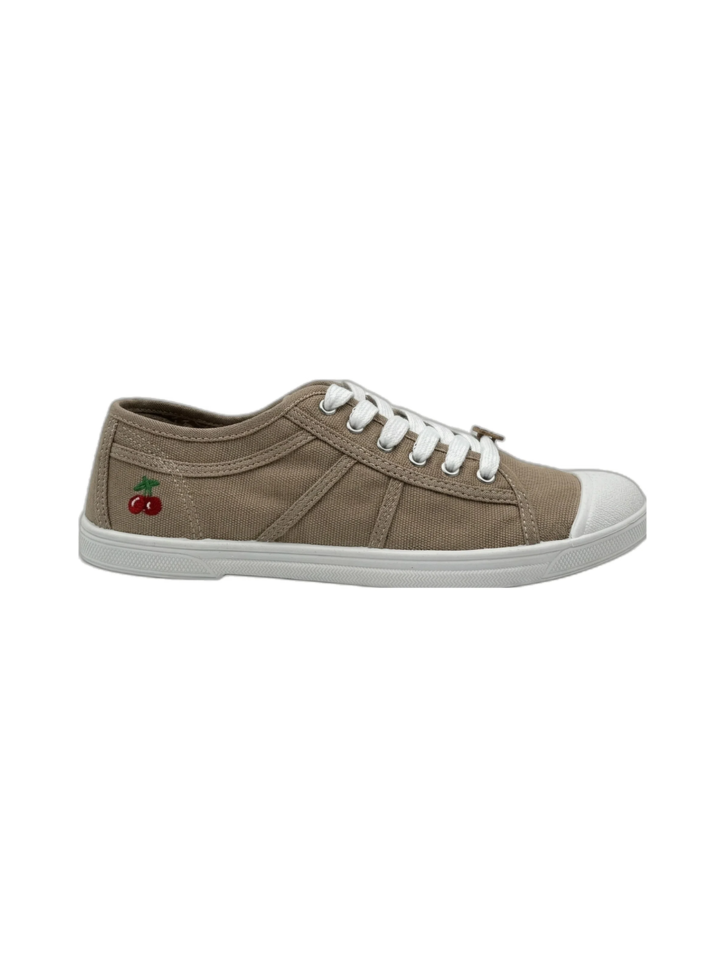 Basic 02 Light Tan — BEIGE