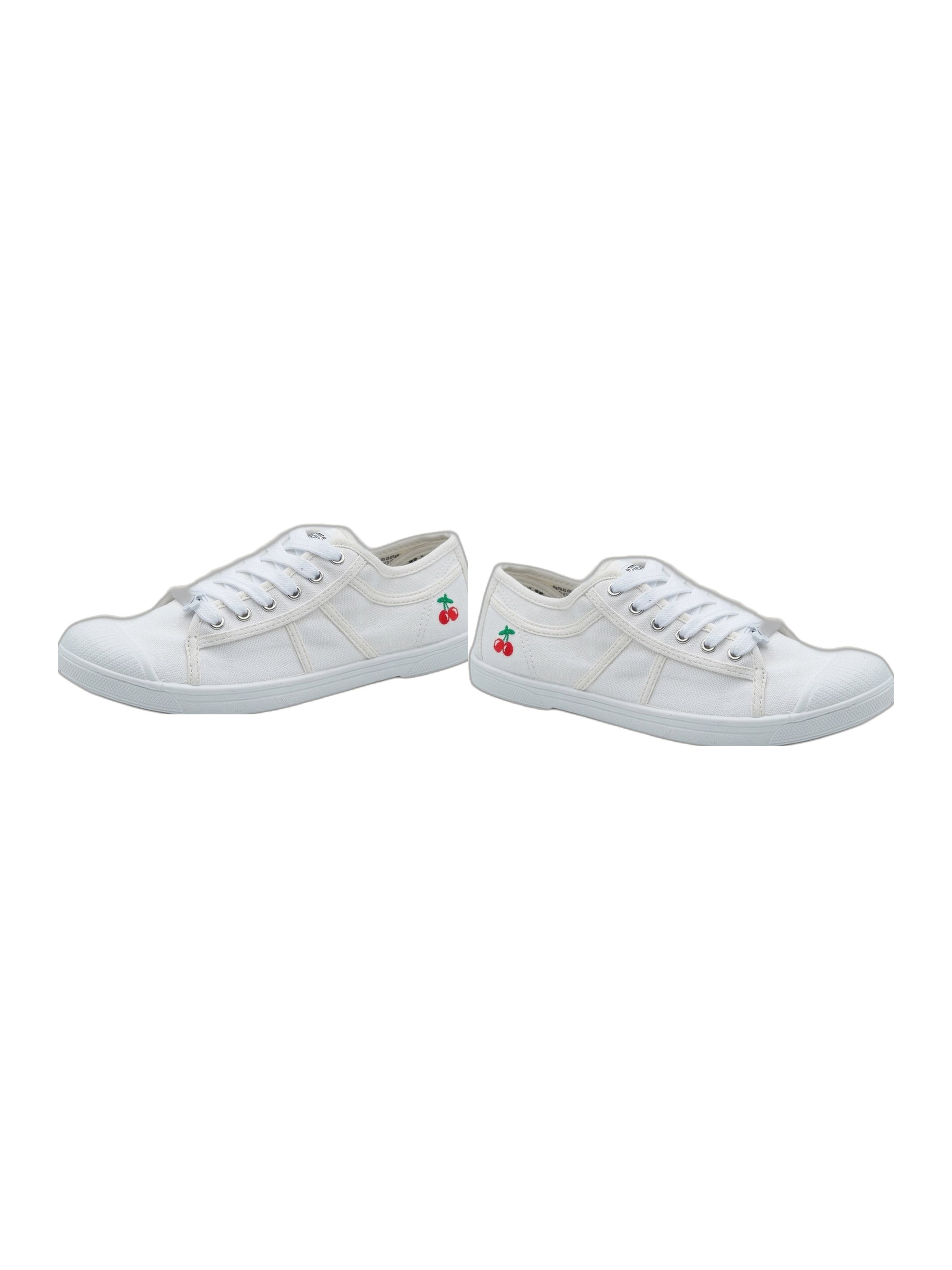 Basic 02 White Angle 2