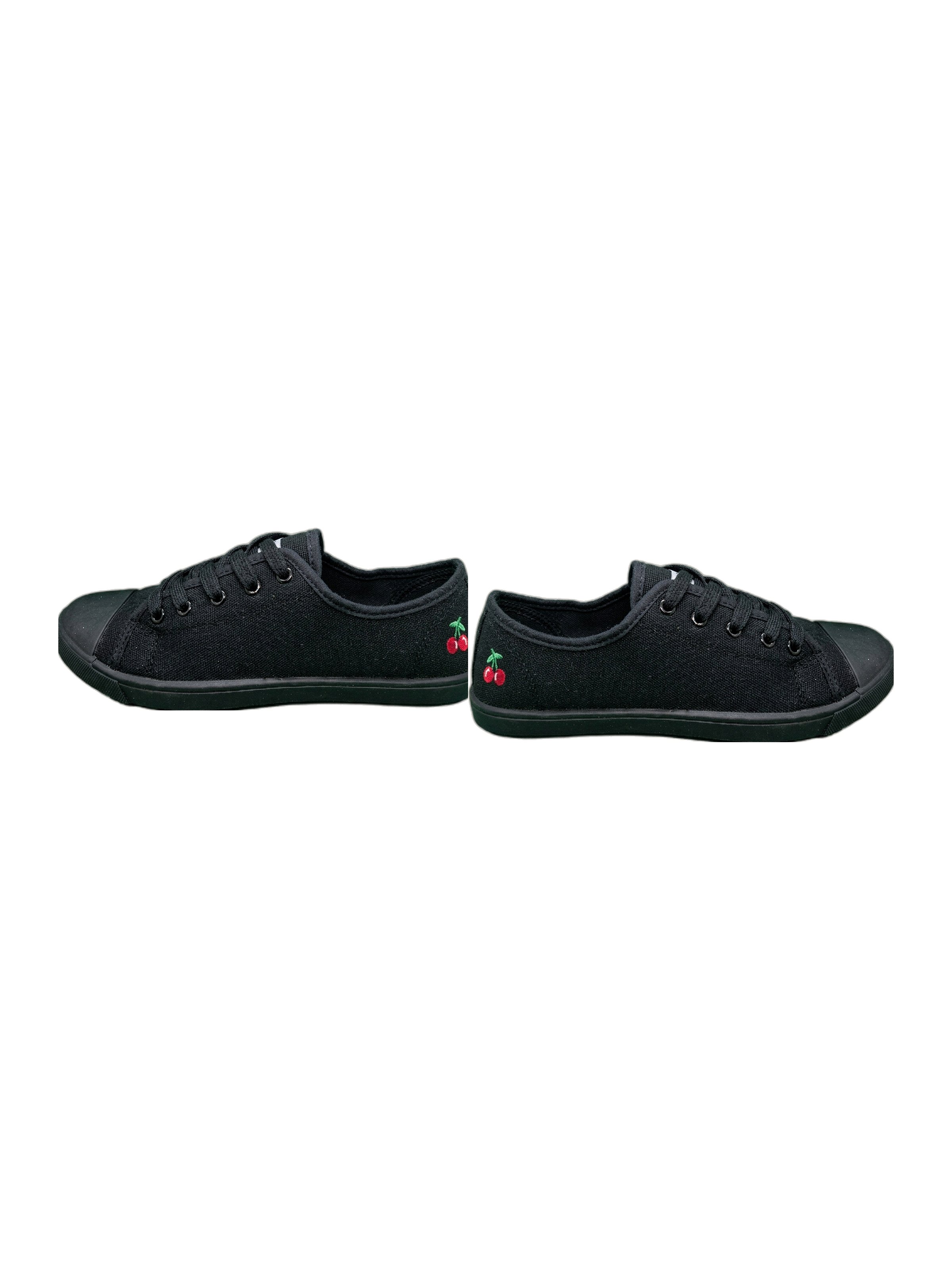 Lena Mono Black Angle 2