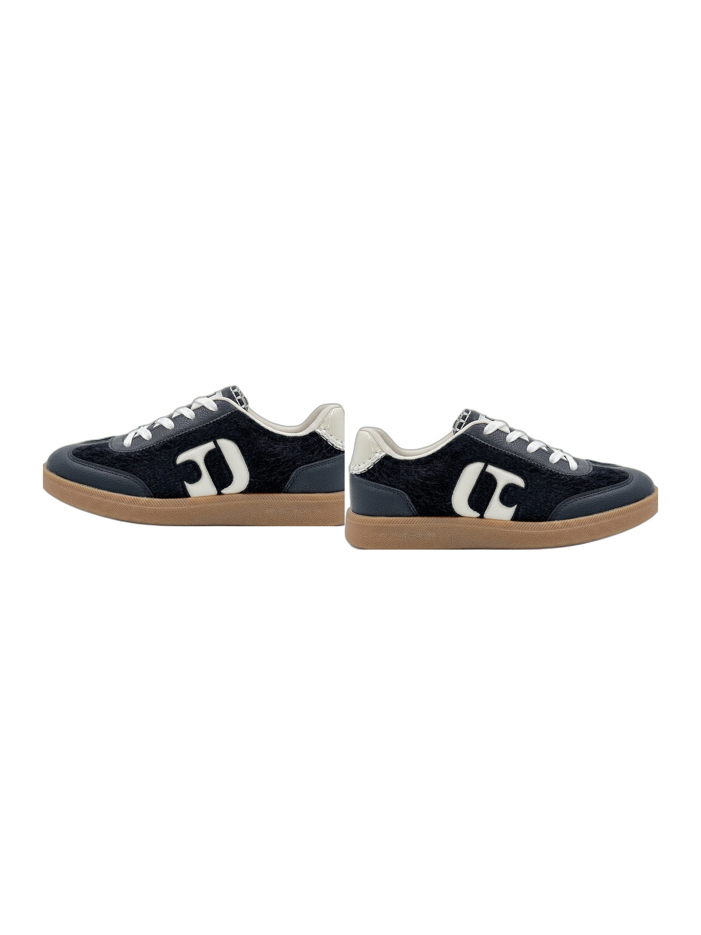 Lilou Black Angle 2