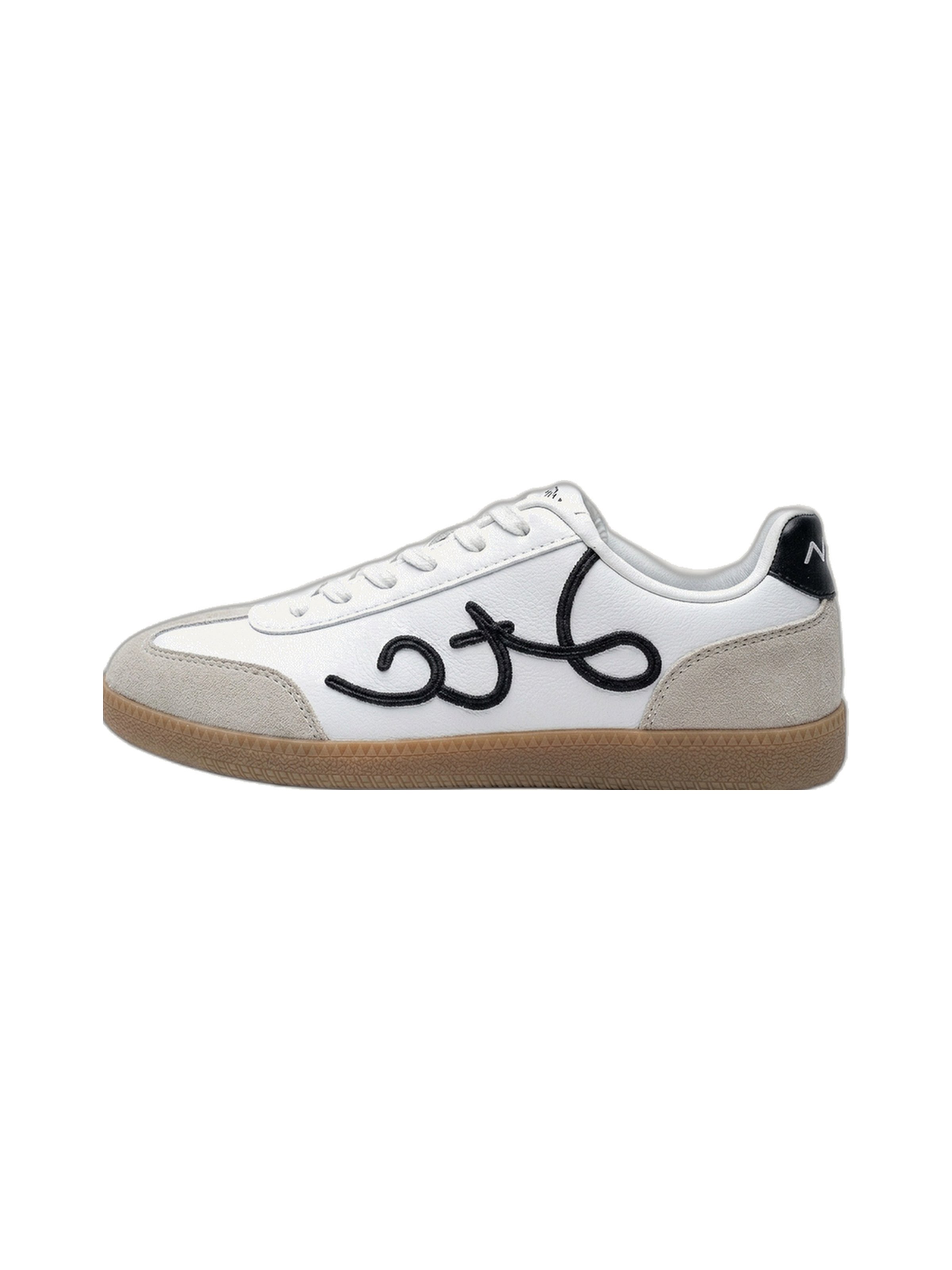 Palma White Black Angle 3