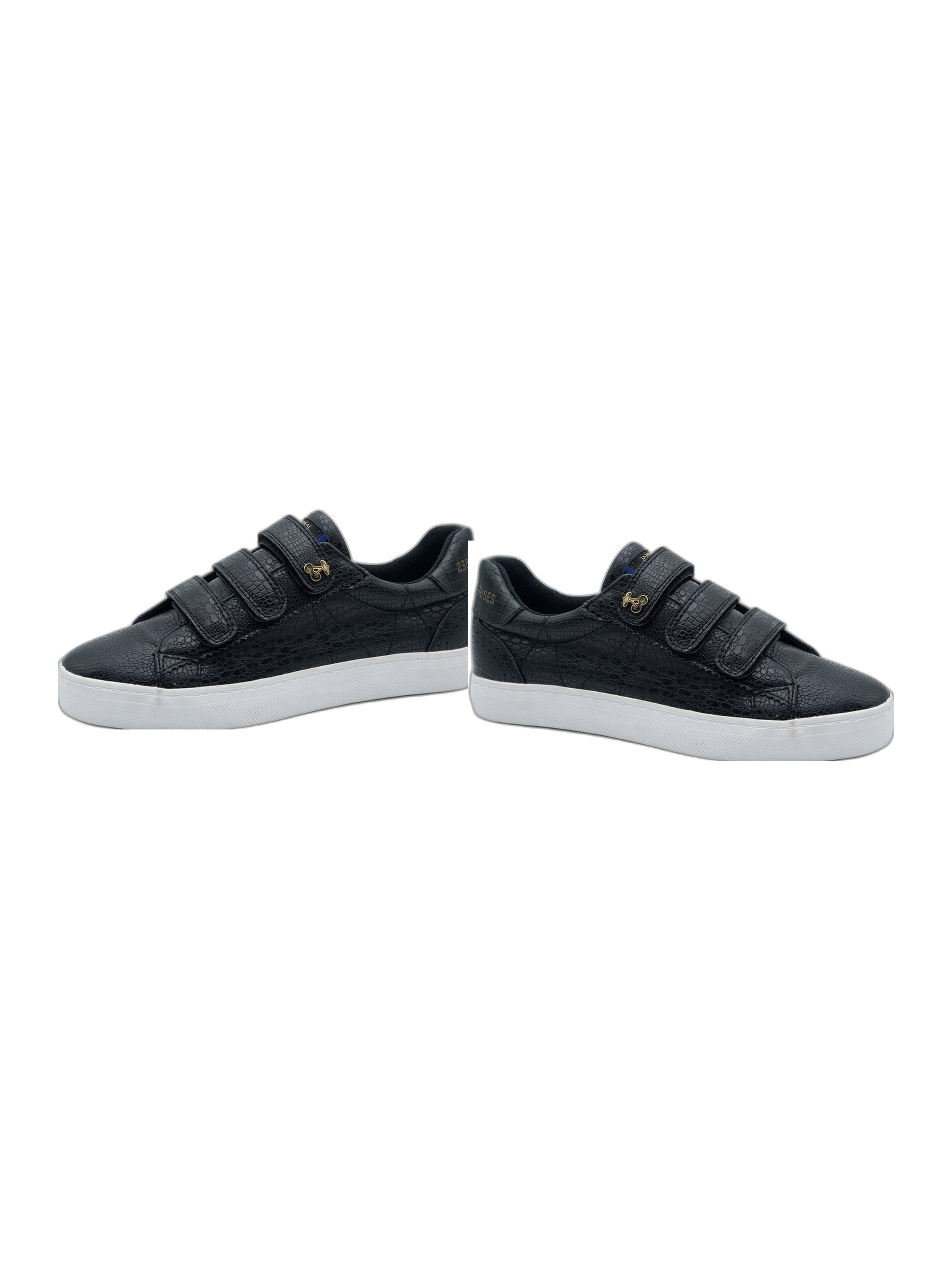 Vic Black Gold Angle 2